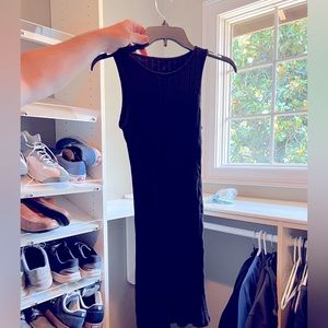 Black maternity dress med